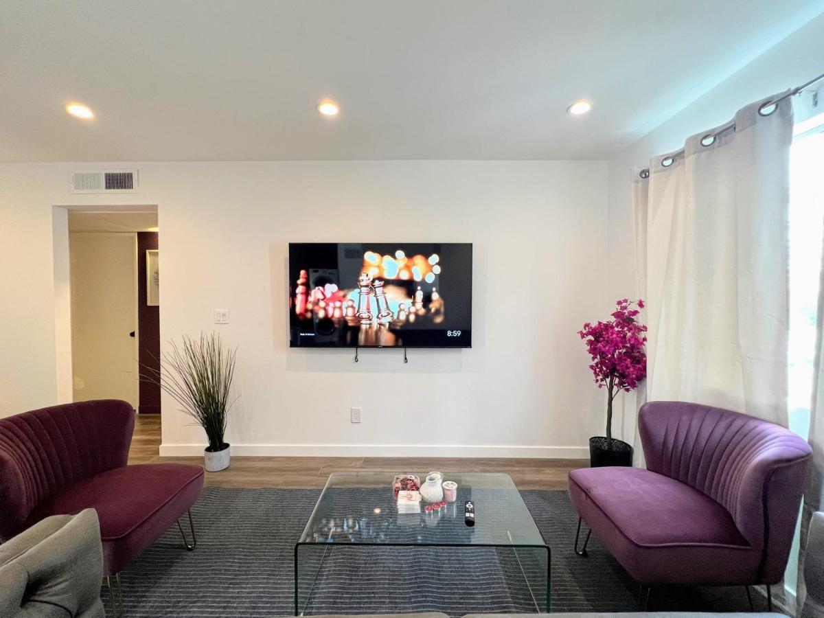 Hollywood Purple Habitat Villa Los Angeles Exteriör bild